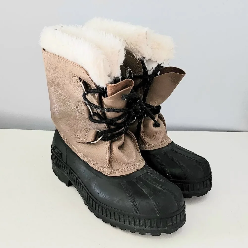 Sorel women's boots size 6 winter snow lace up